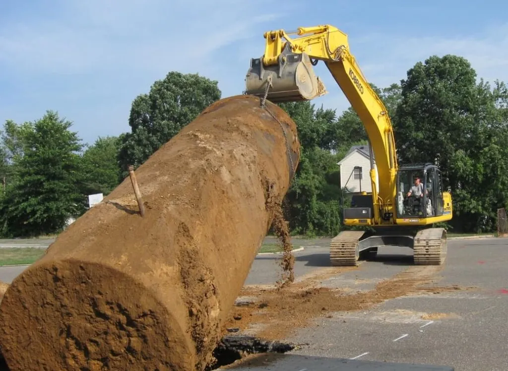 Tank Closure/Install